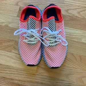 Adidas Deerupt sneakers